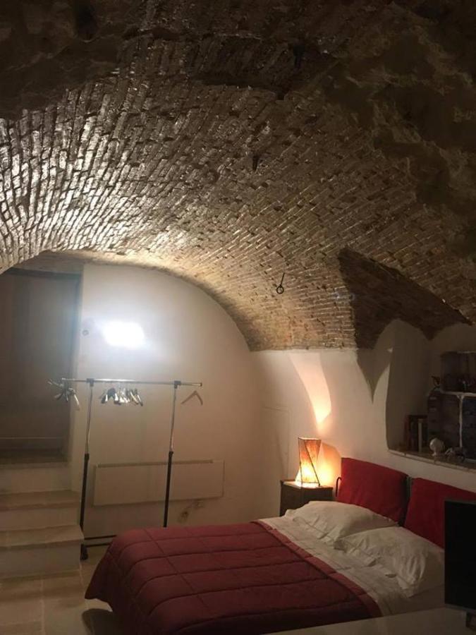 Le Antiche Mura Irsina Eksteriør bilde